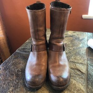 L.L. Bean Sherling Lined Boots